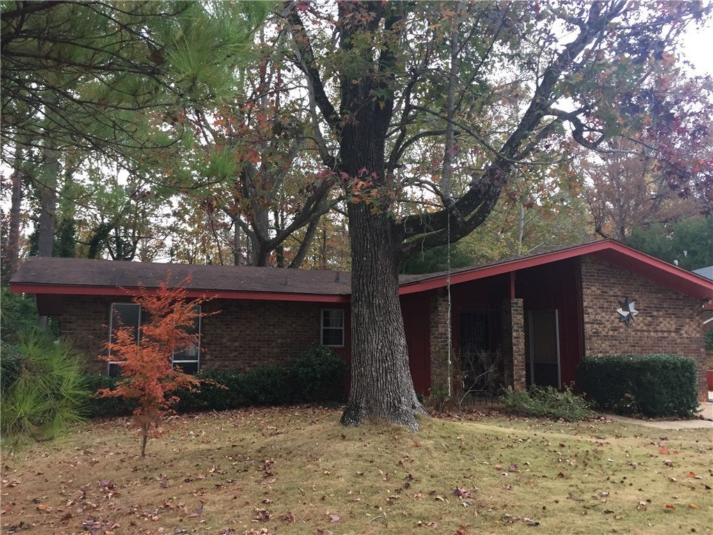 950 Rustic Ridge Road Auburn, AL 36830 - Photo 2 of 21 Gallery Image 2