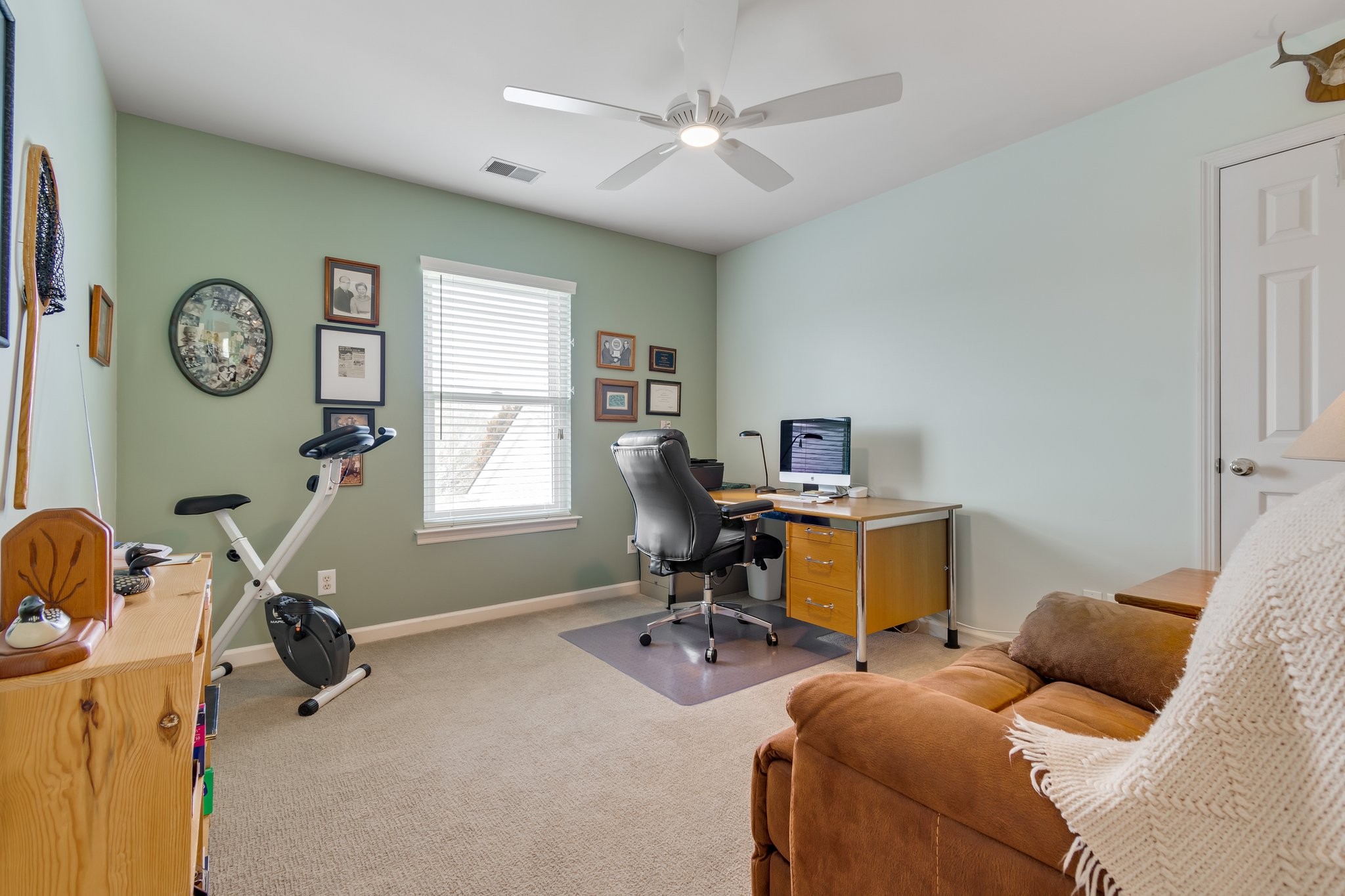 1922 Victorian Road Columbia, TN 38401 - Photo 15 of 25 a bedroom with furniture and a window