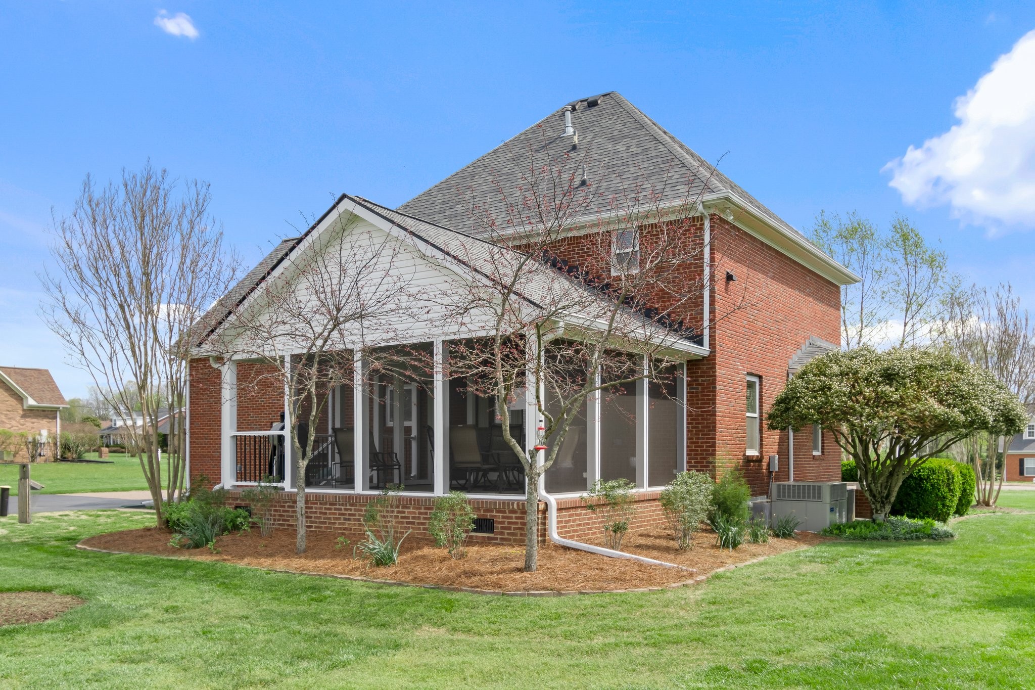 1922 Victorian Road Columbia, TN 38401 - Photo 20 of 25 a view of a house with yard and tree s