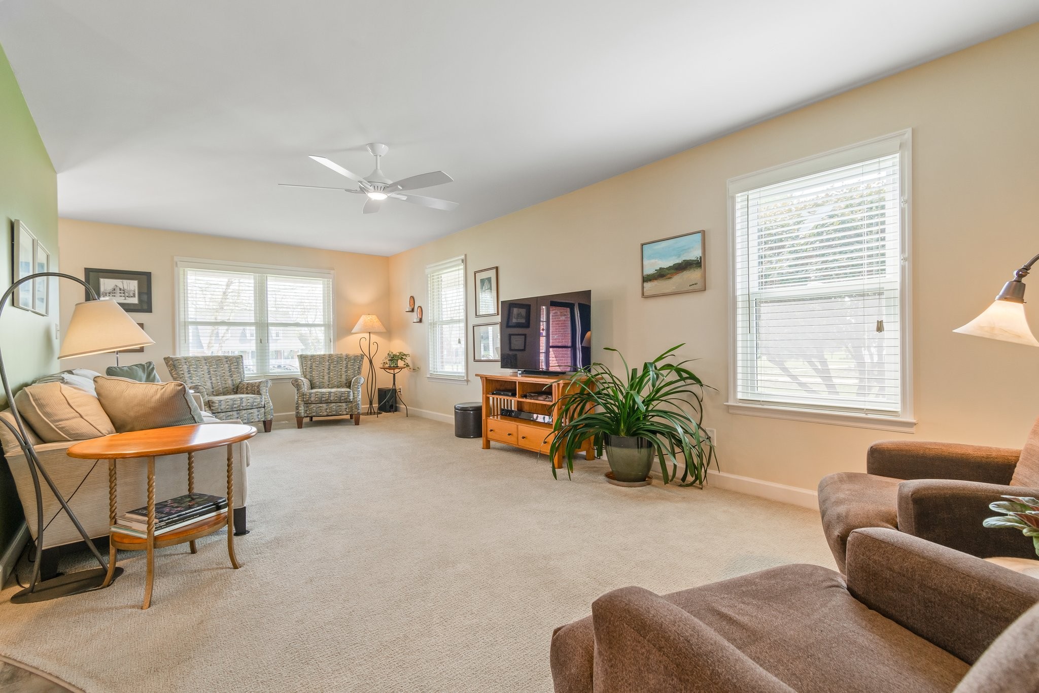 1922 Victorian Road Columbia, TN 38401 - Photo 7 of 25 a living room with furniture and a large window with garden view