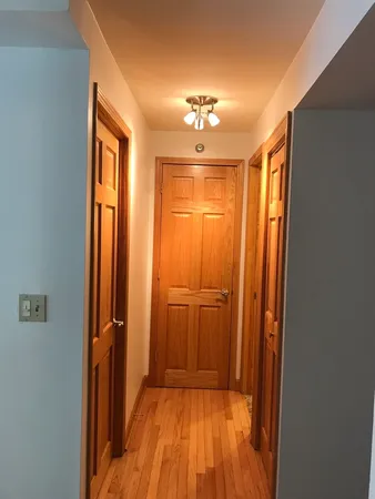 $2,500 | 195 North Harbor Drive, Unit 207, Chicago, IL 60601