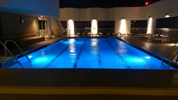 $2,500 | 195 North Harbor Drive, Unit 207, Chicago, IL 60601