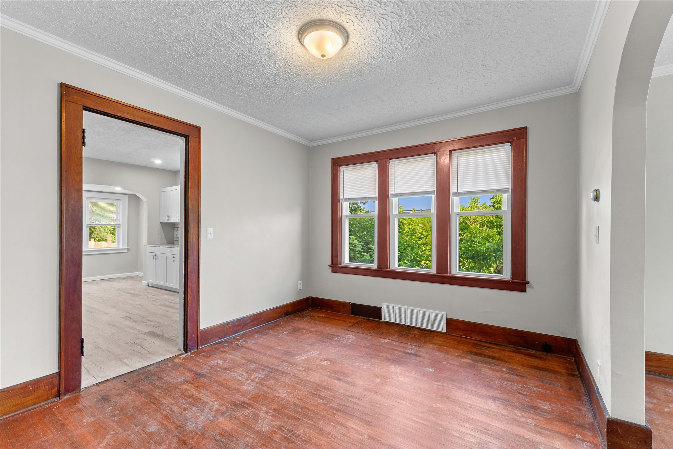 2710 Pittsburgh Avenue Erie, PA 16508 - Photo 15 of 31 Gallery Image 15