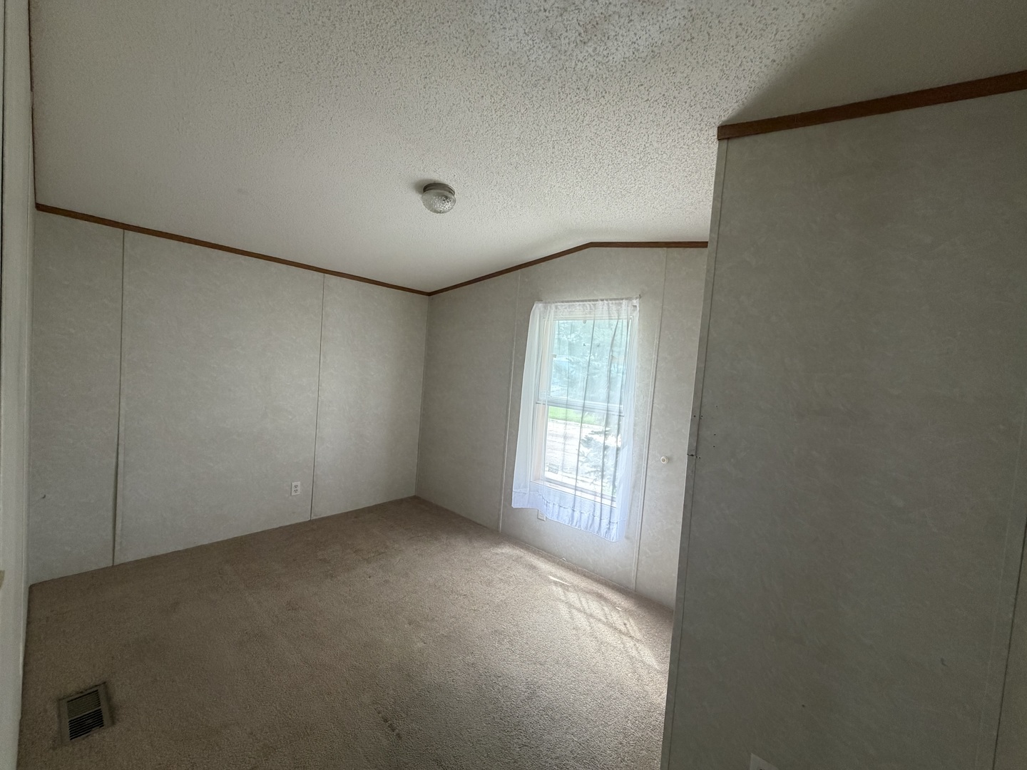 16 West Wasson Road, Unit 19 Amboy, IL 61310 - Photo 6 of 9 Gallery Image 6