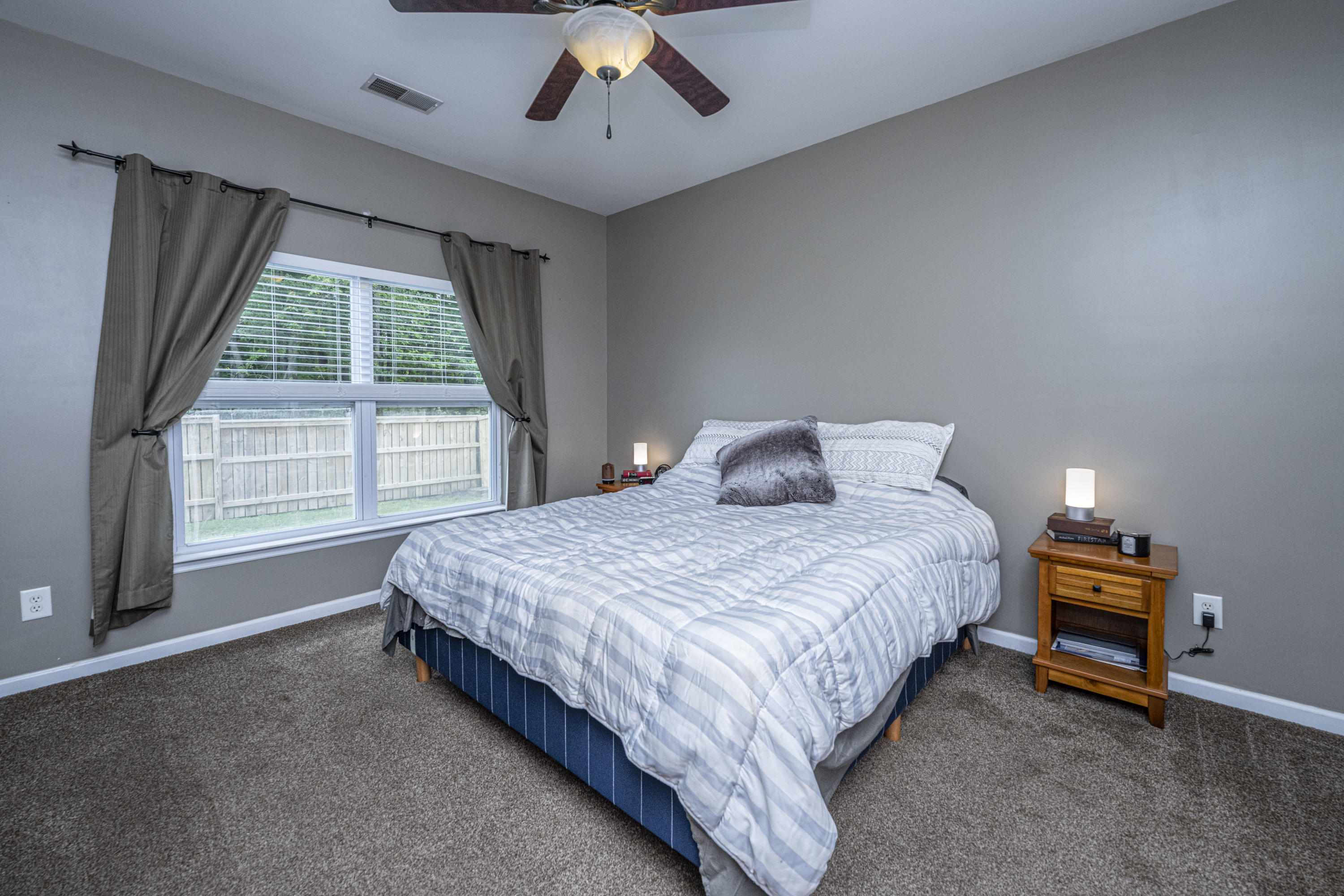 212 Summer View Road Summerville, SC 29486 - Photo 22 of 40 Owner's retreat