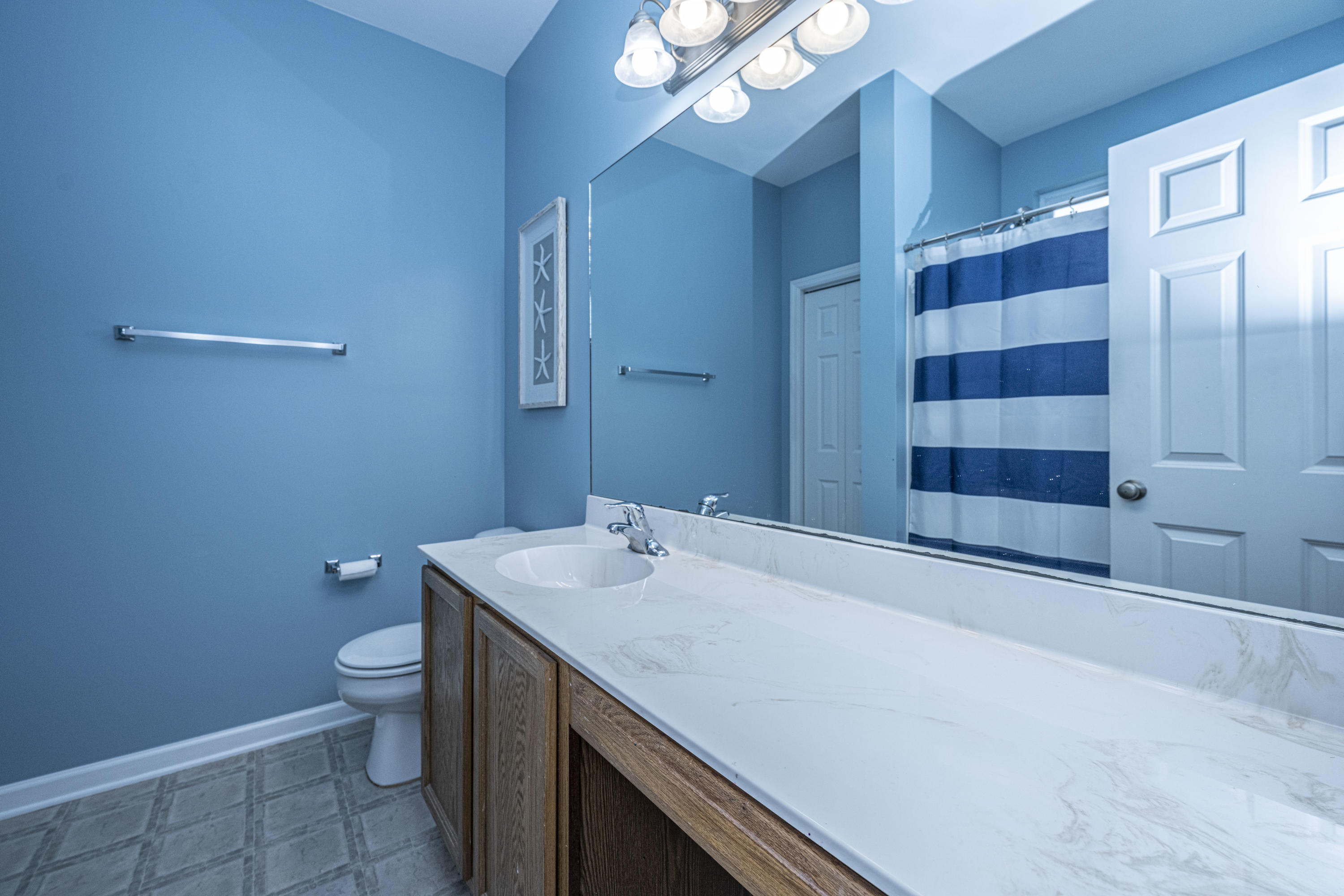 212 Summer View Road Summerville, SC 29486 - Photo 26 of 40 Owner's Bath
