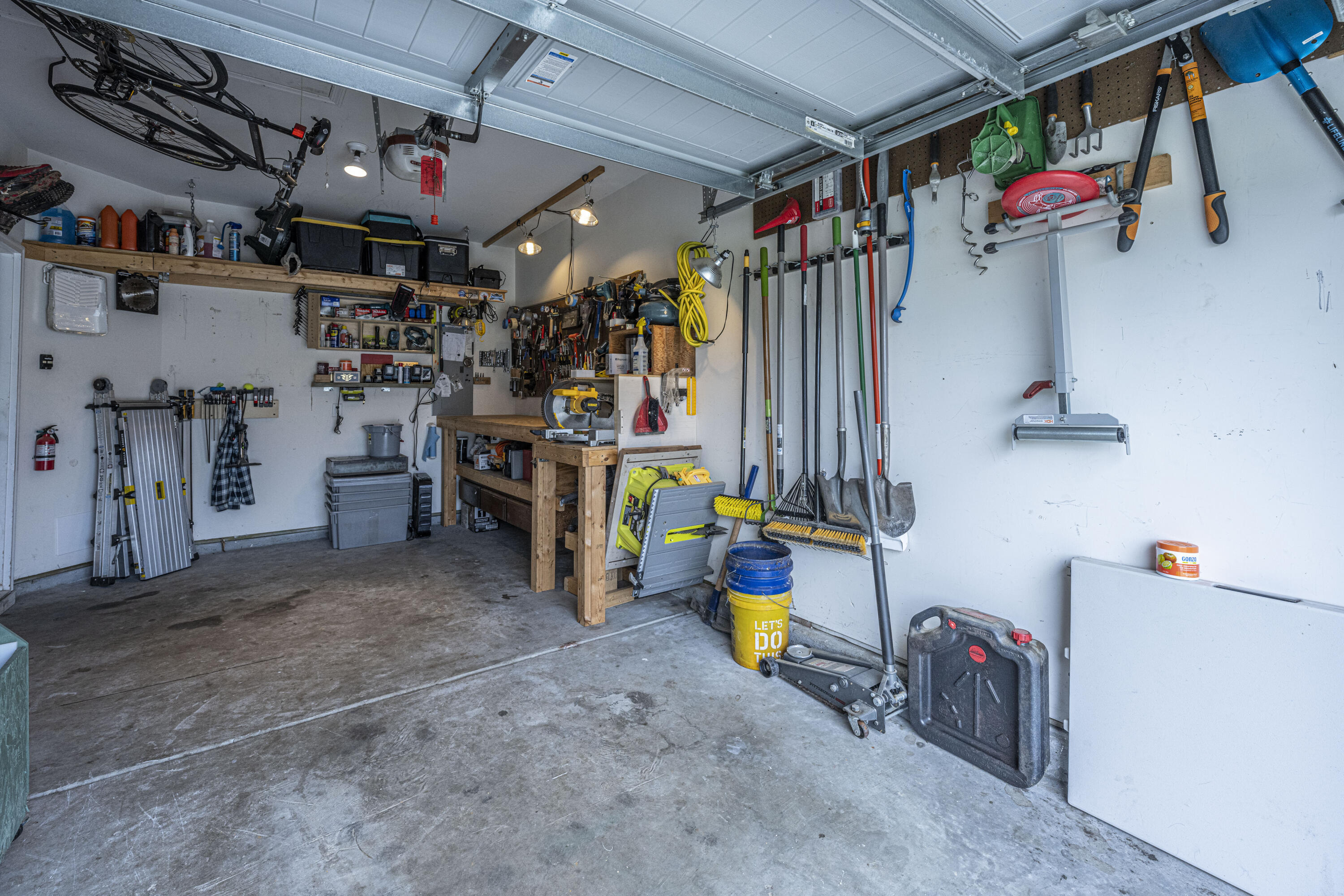 212 Summer View Road Summerville, SC 29486 - Photo 37 of 40 Garage