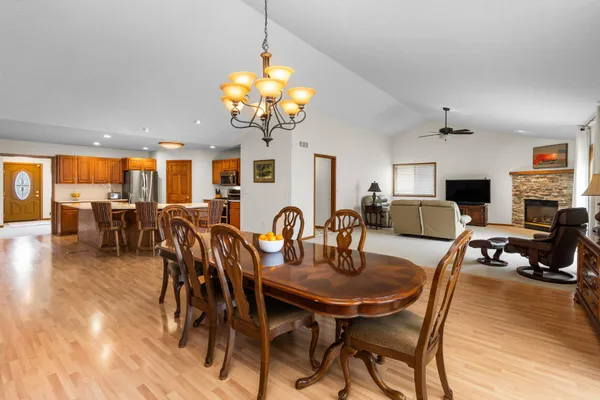 $574,900 | 8251 Ingleside Avenue South, Cottage Grove, MN 55016