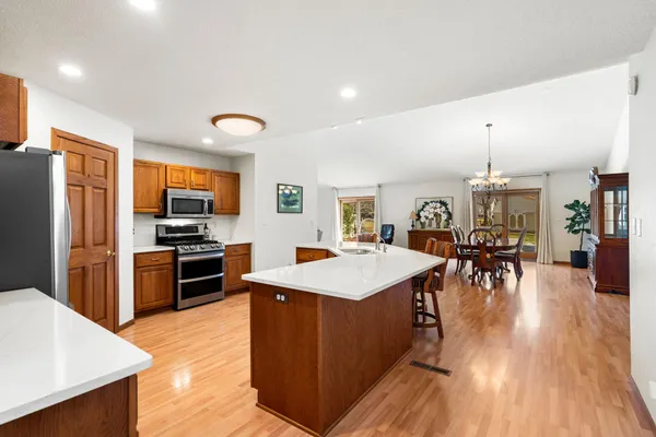 $574,900 | 8251 Ingleside Avenue South, Cottage Grove, MN 55016