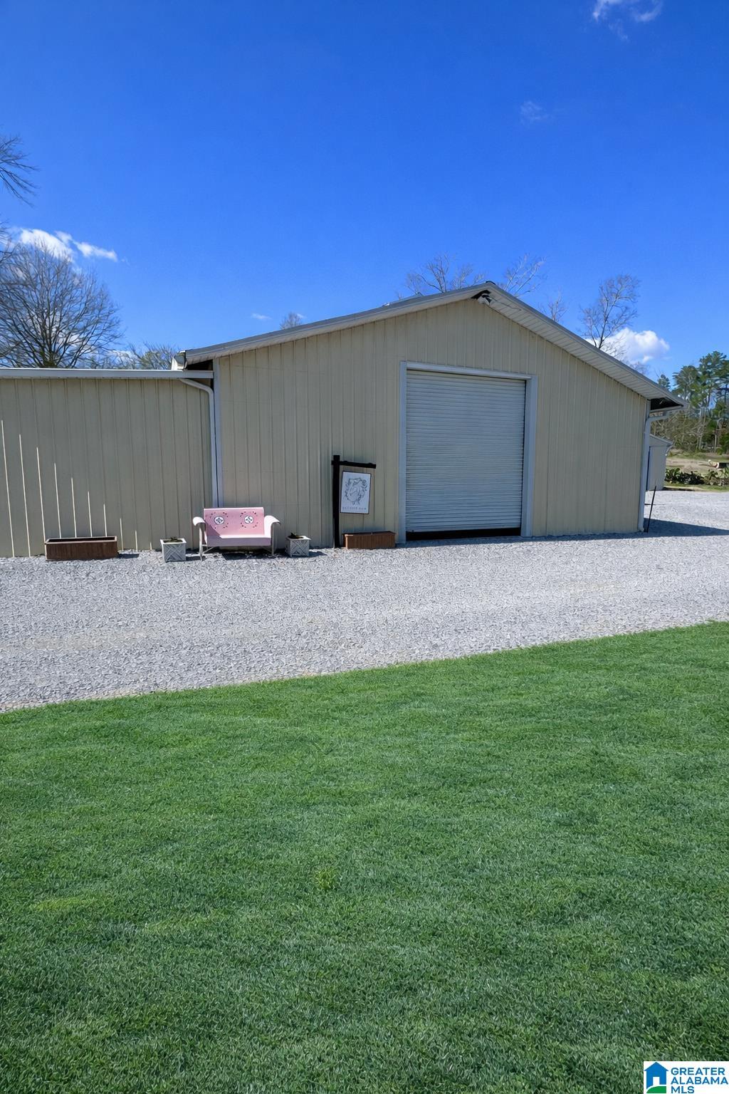 521 County Road 151 Jemison, AL 35085 - Photo 36 of 52