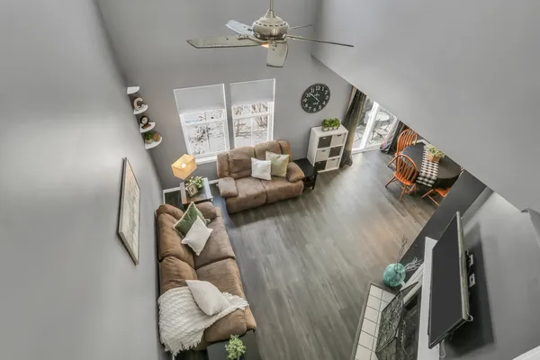 $249,900 | 2904 Falling Waters Drive, Unit 2904, Lindenhurst, IL 60046