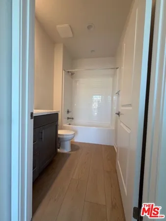 $3,300 | 28908 Vertex Way, Santa Clarita, CA 91350