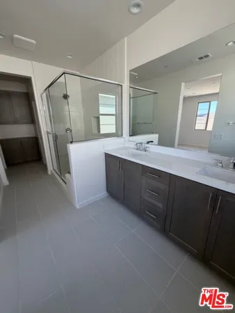 $3,300 | 28908 Vertex Way, Santa Clarita, CA 91350