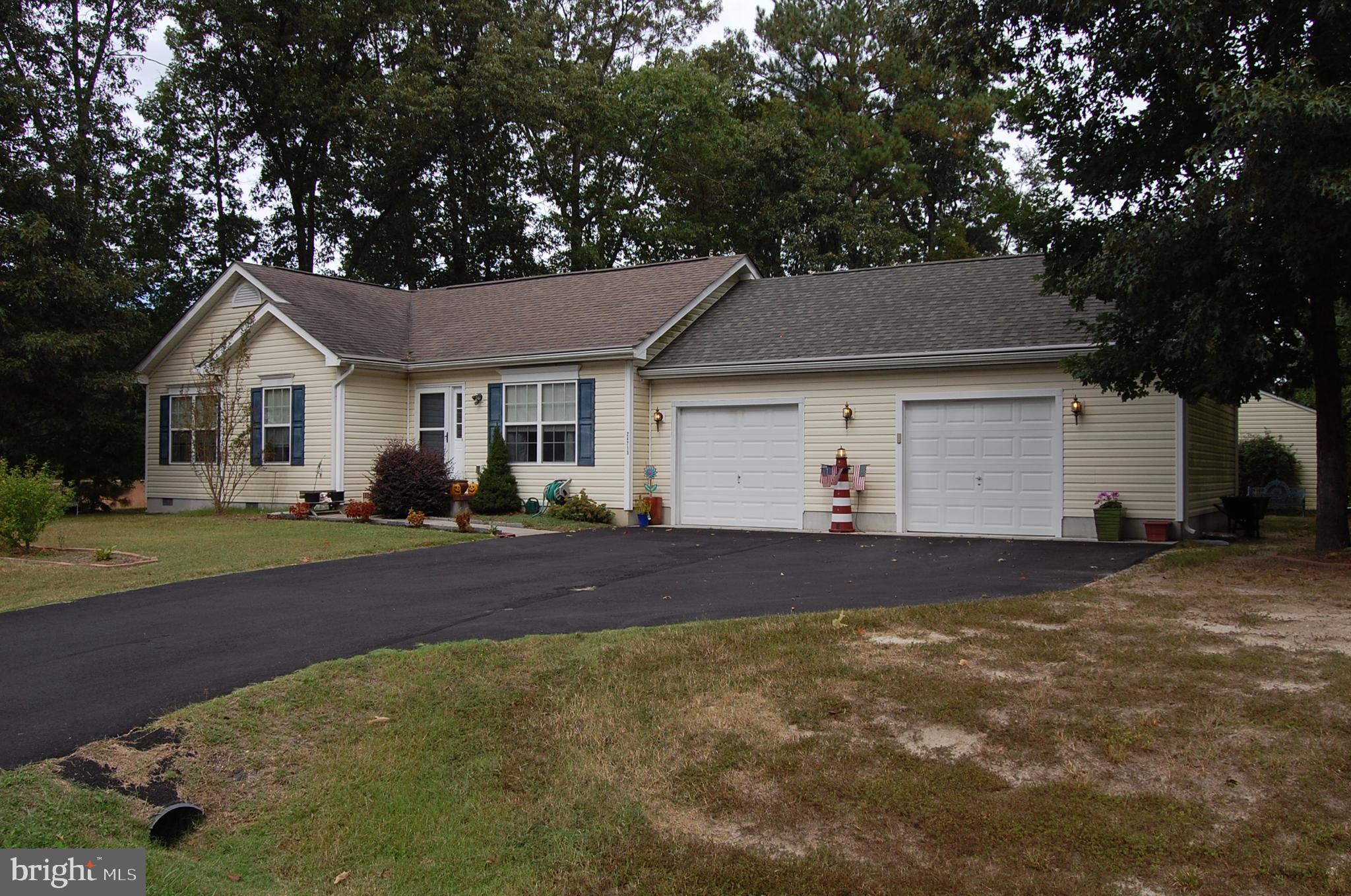 24713 Draper Loop Georgetown, DE 19947 - Photo 1 of 16 Front
