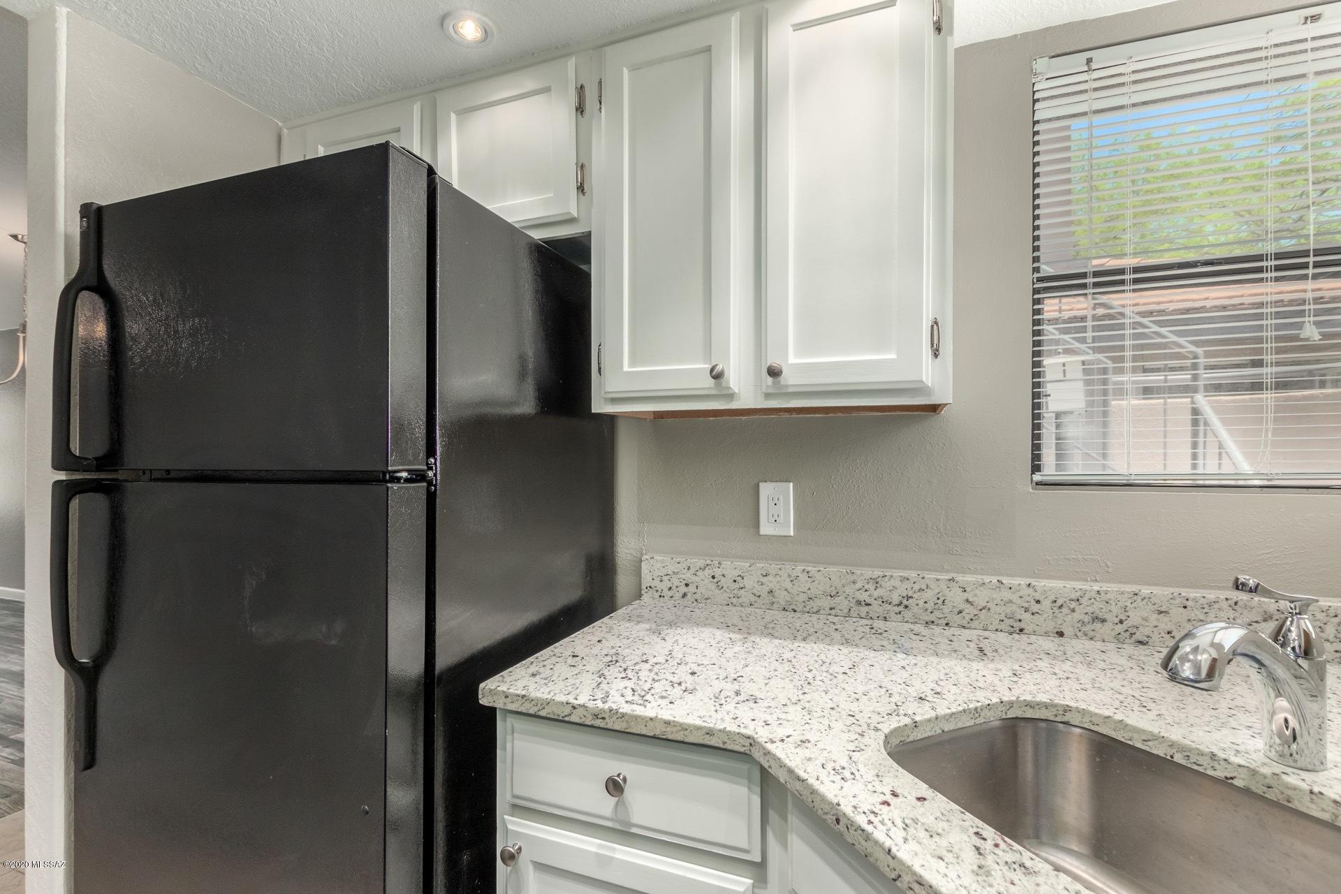 5800 North Kolb Road, Unit 1103 Tucson, AZ 85750 - Photo 11 of 23