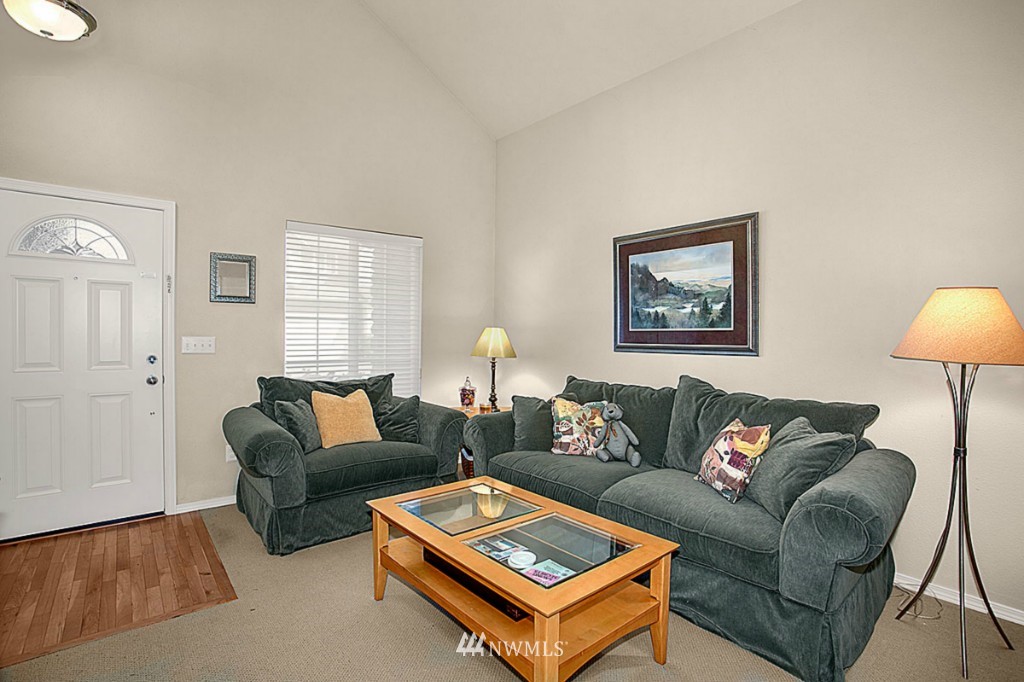 22934 27th Drive Southeast, Unit 8 Bothell, WA 98021 - Photo 3 of 25