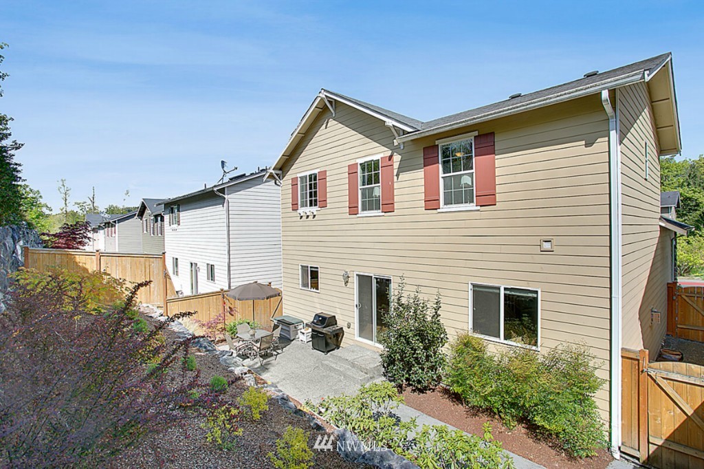 22934 27th Drive Southeast, Unit 8 Bothell, WA 98021 - Photo 23 of 25