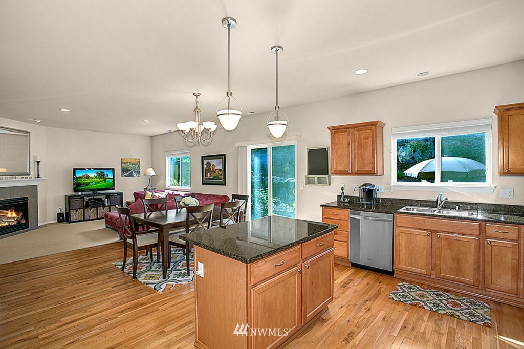 22934 27th Drive Southeast, Unit 8 Bothell, WA 98021 - Photo 10 of 25