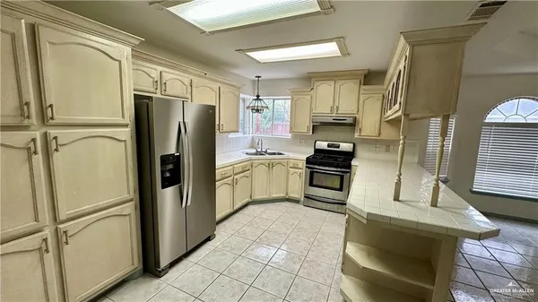 $1,500 | 409 Union Avenue, Mission, TX 78572