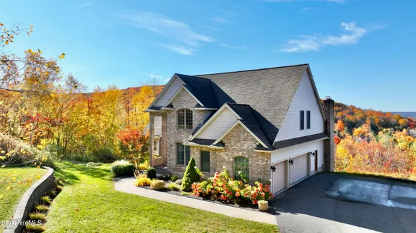 $1,300,000 | 201 Chanterwood Road, Lee, MA 01238
