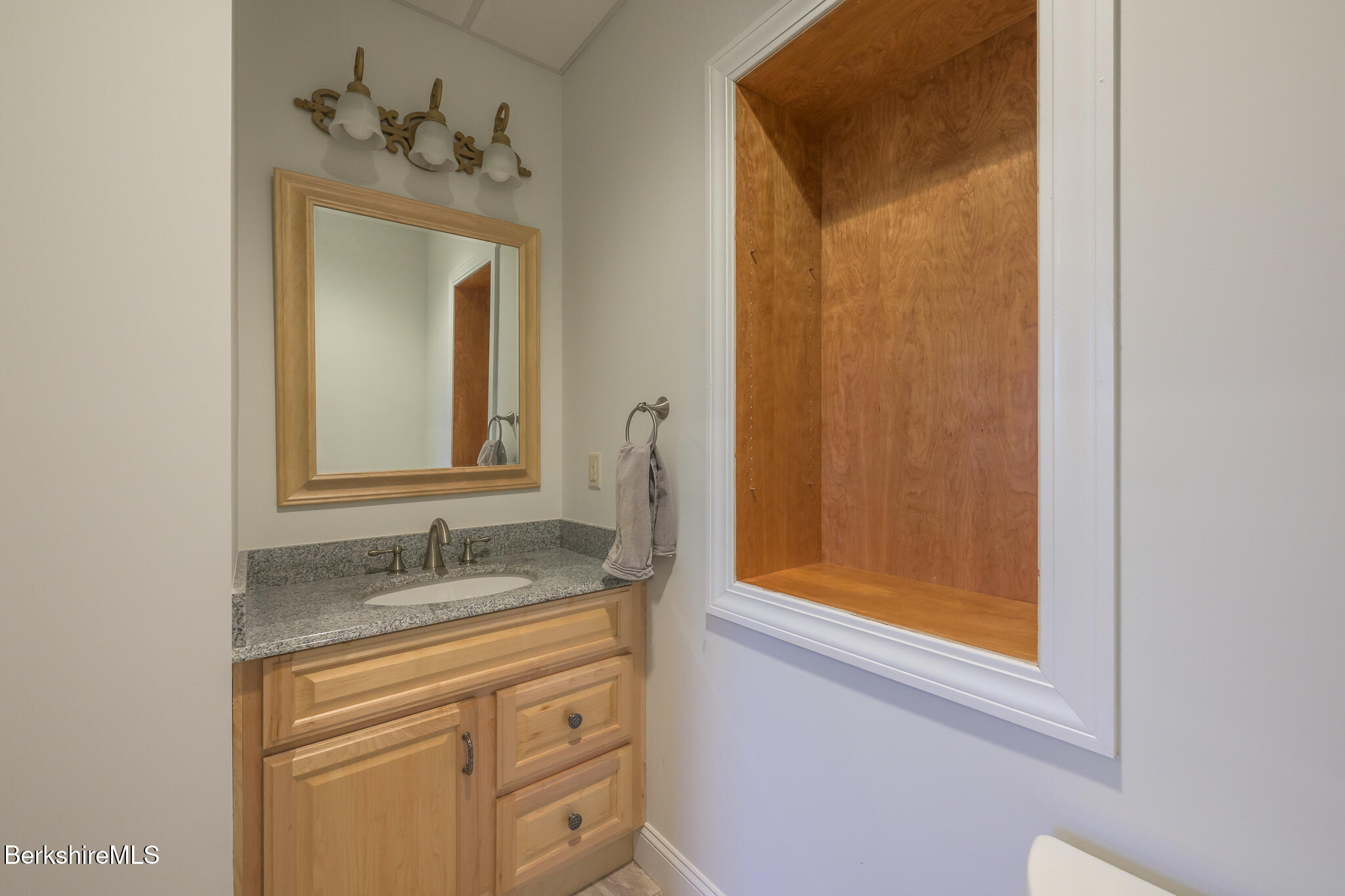 201 Chanterwood Road Lee, MA 01238 - Photo 25 of 33 201 Chanterwood Rd