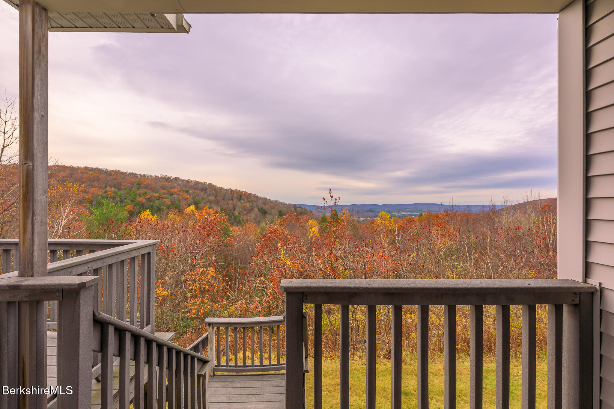 201 Chanterwood Road Lee, MA 01238 - Photo 5 of 33 201 Chanterwood