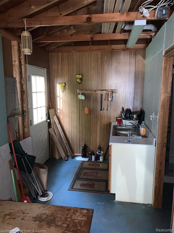 3925 Lakeshore Road Lexington, MI 48450 - Photo 9 of 10