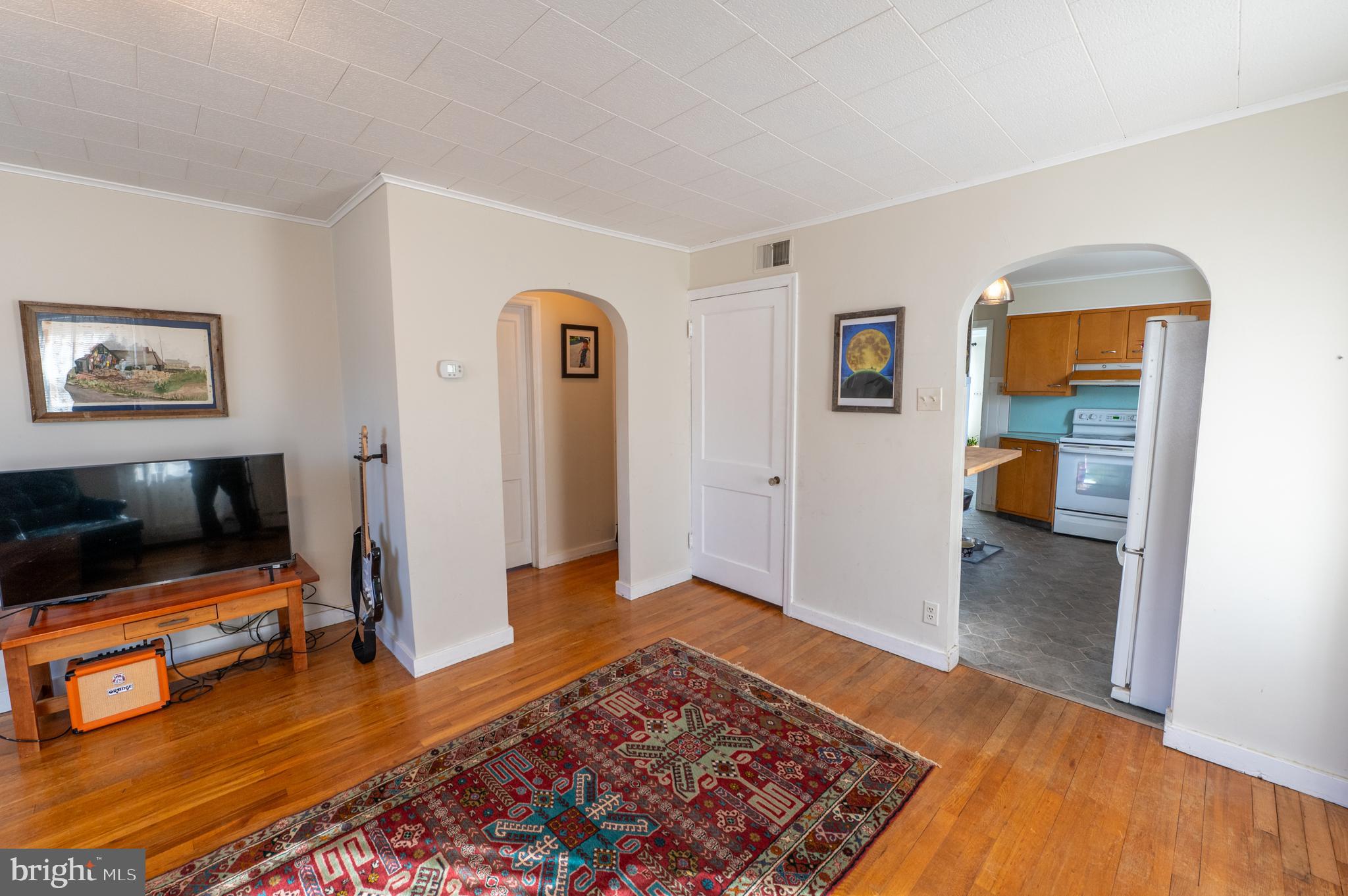 3482 Main Road East Emmaus, PA 18049 - Photo 9 of 17 Gallery Image 9