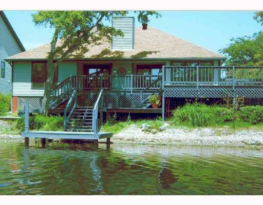 16 Chamale Cove Slidell, LA 70460 - Photo 1 of 12