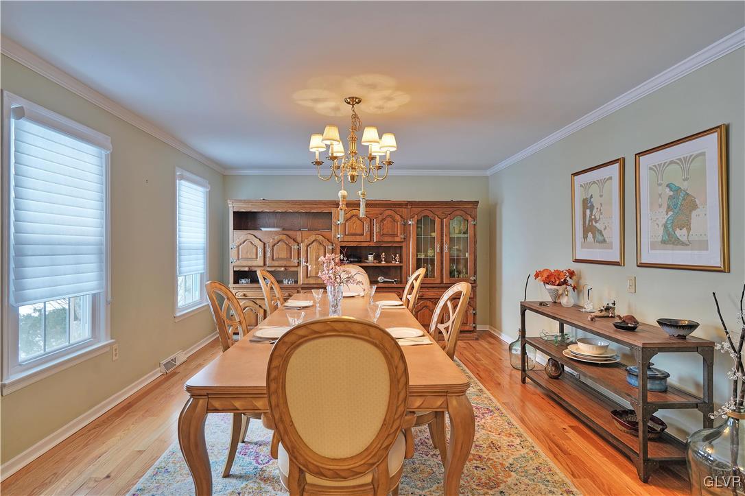 1443 Hampton Road Allentown, PA 18104 - Photo 3 of 40 Gallery Image 3