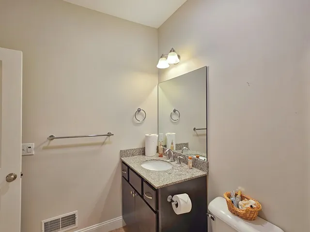 $4,200 | 50 Laurentide Lane, South Burlington, VT 05403