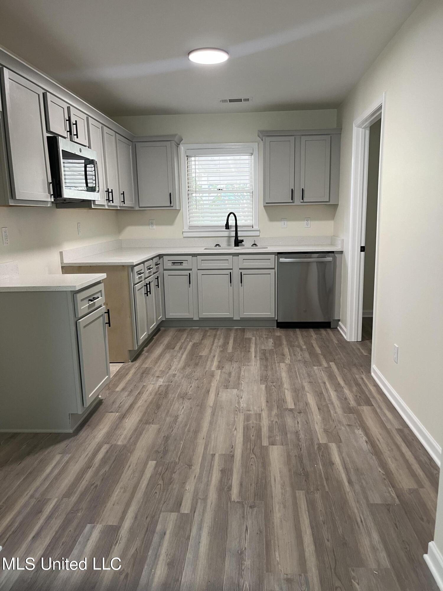 3707 South Red Banks Road Byhalia, MS 38611 - Photo 5 of 16 IMG_6654