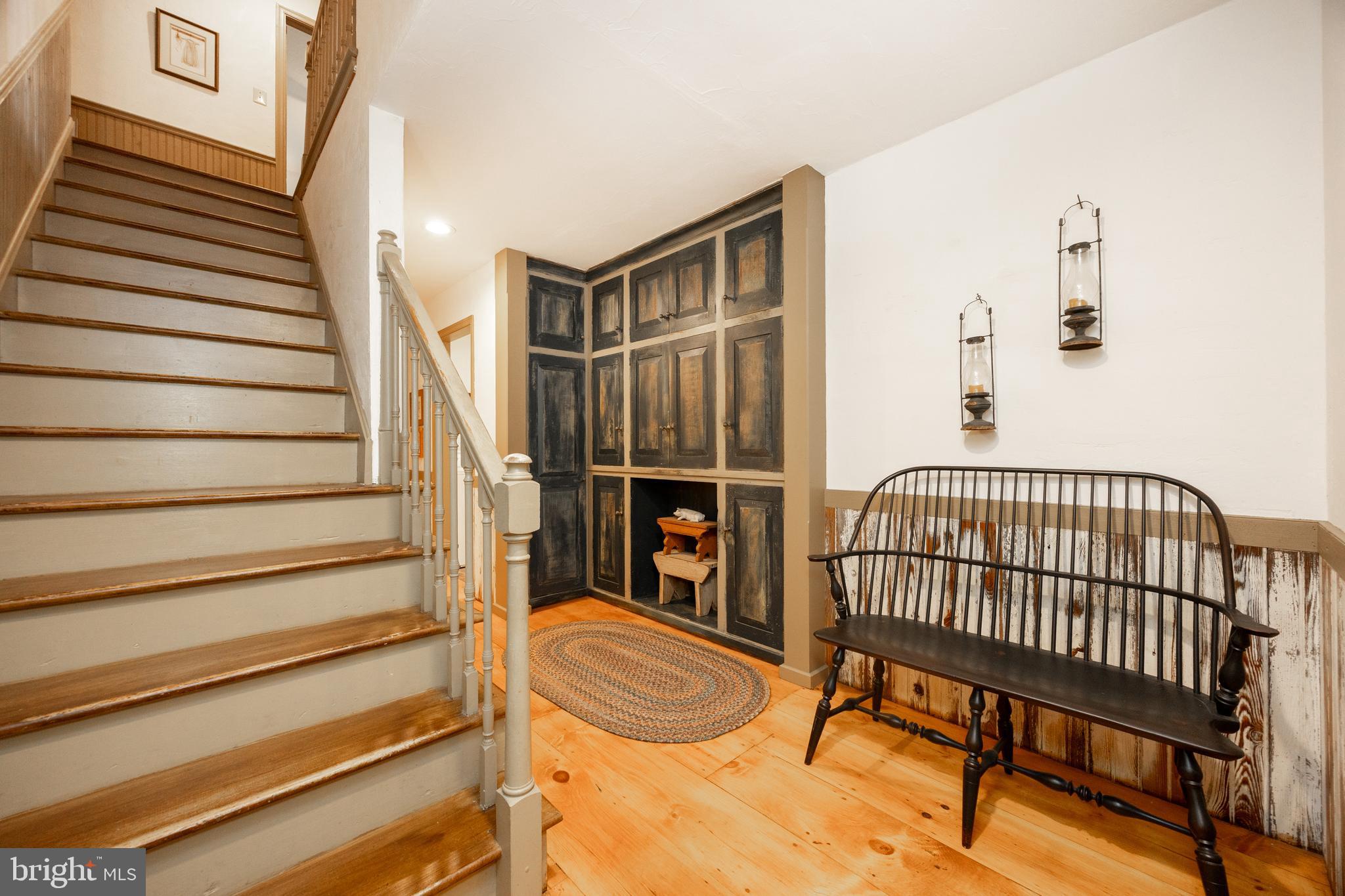 957 Mt Pleasant Road Pottstown, PA 19465 - Photo 13 of 48 Spacious Entry