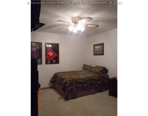 107 Poplar Point Estates Road Poca, WV 25159 - Photo 9 of 16 Main Level Bedroom.
