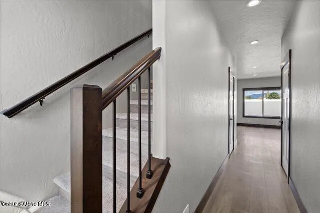 $402,000 | 206 East Lobo Loop, Hayden, ID 83835