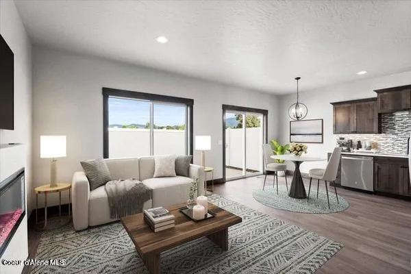 $416,000 | 206 East Lobo Loop, Hayden, ID 83835