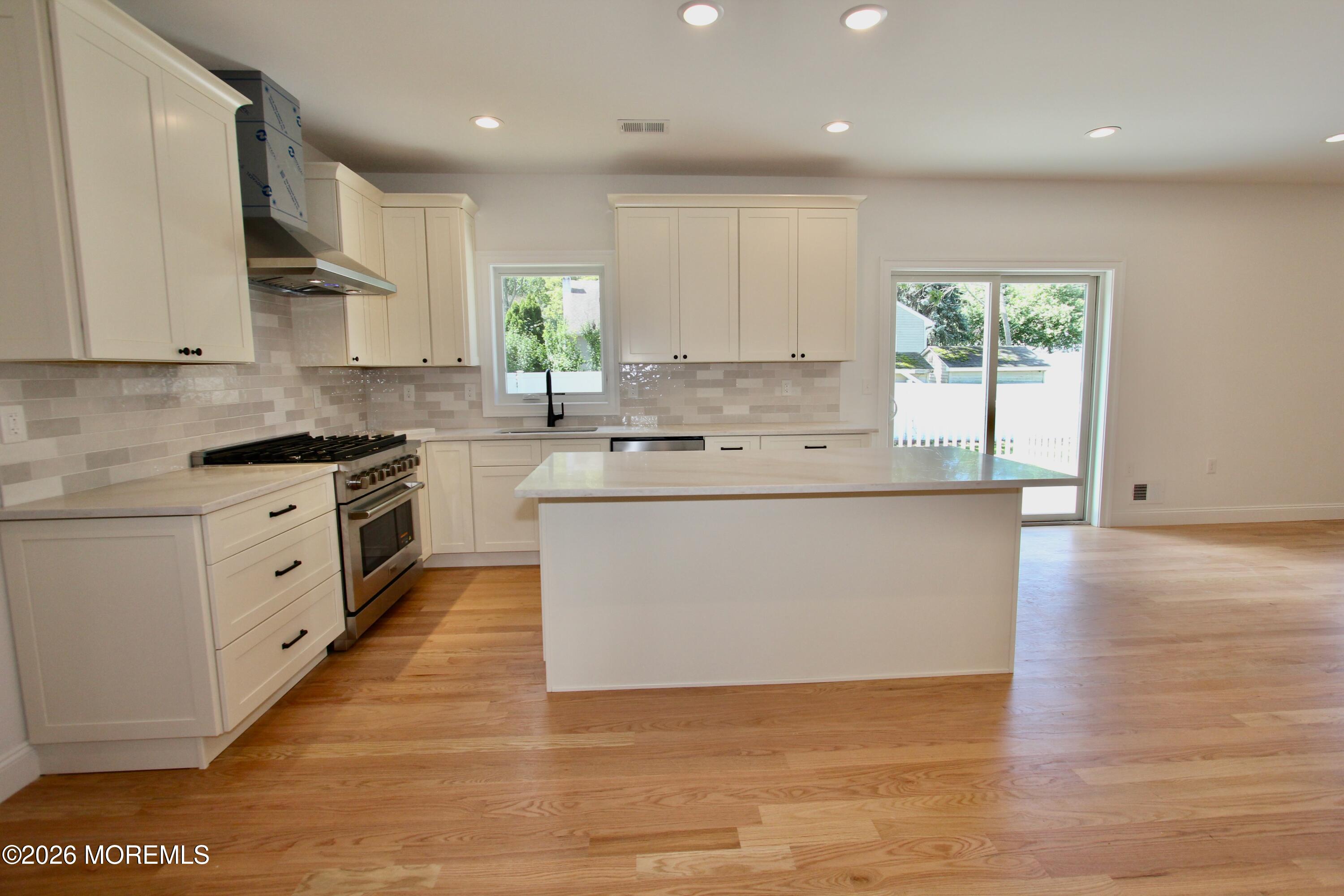 312 Wilson Road Neptune Township, NJ 07753 - Photo 15 of 41 312 Wilson - 15