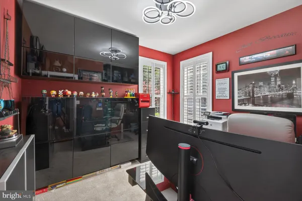 $760,000 | 19103 Red Maple Drive, Hagerstown, MD 21742