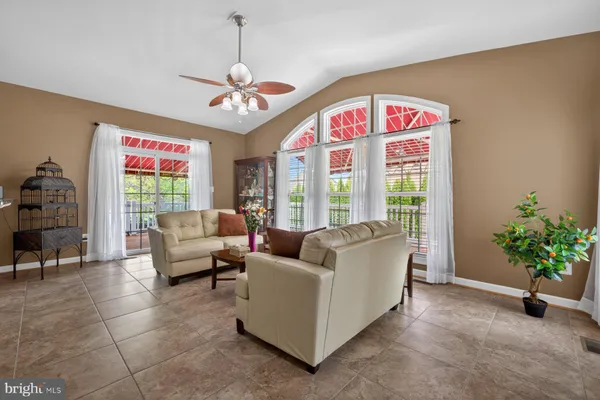 $760,000 | 19103 Red Maple Drive, Hagerstown, MD 21742