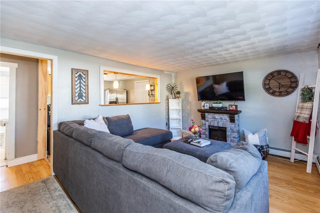 74 Merle Street Warwick, RI 02889 - Photo 3 of 35 Living Room