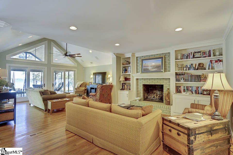 201 Richland Point Road Anderson, SC 29626 - Photo 5 of 36 Gallery Image 5
