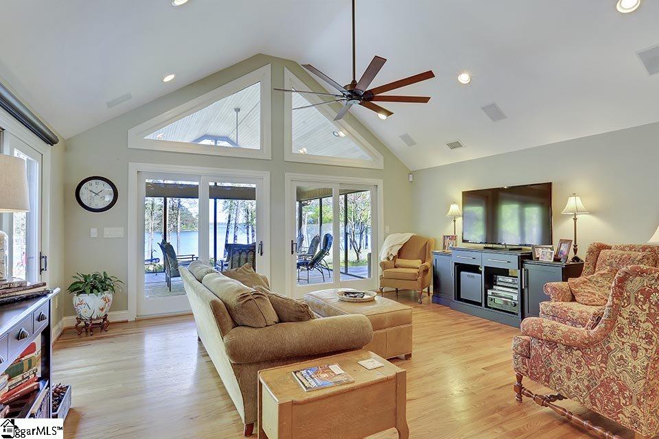 201 Richland Point Road Anderson, SC 29626 - Photo 7 of 36 Gallery Image 7