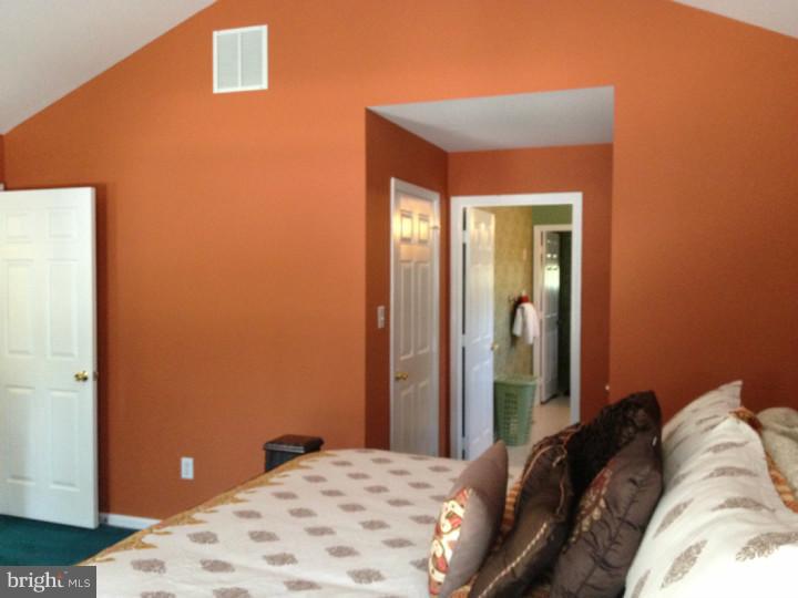 536 School House Road Williamstown, NJ 08094 - Photo 17 of 24 Bedroom - Main