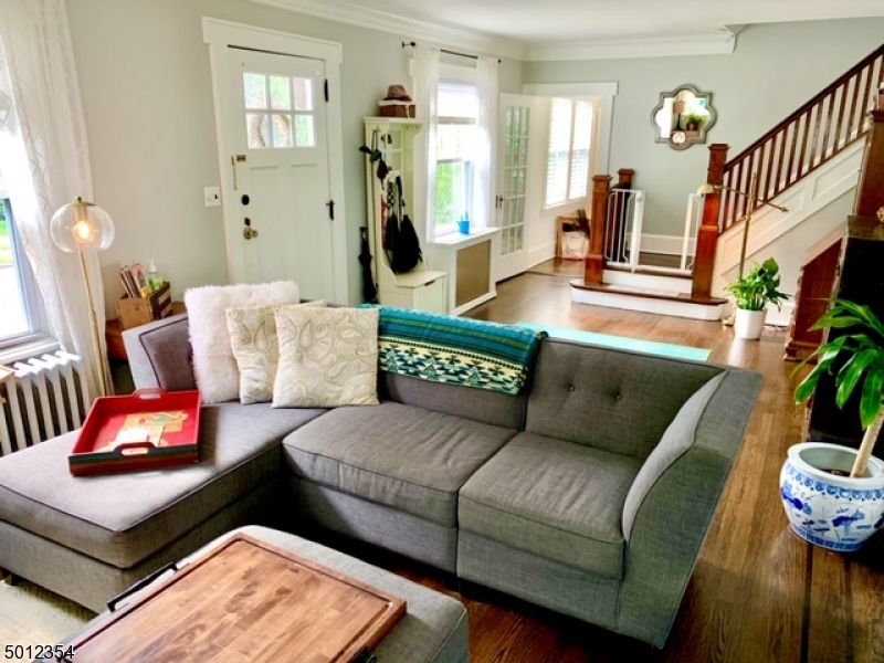 67 South Pierson Road Maplewood, NJ 07040 - Photo 2 of 22