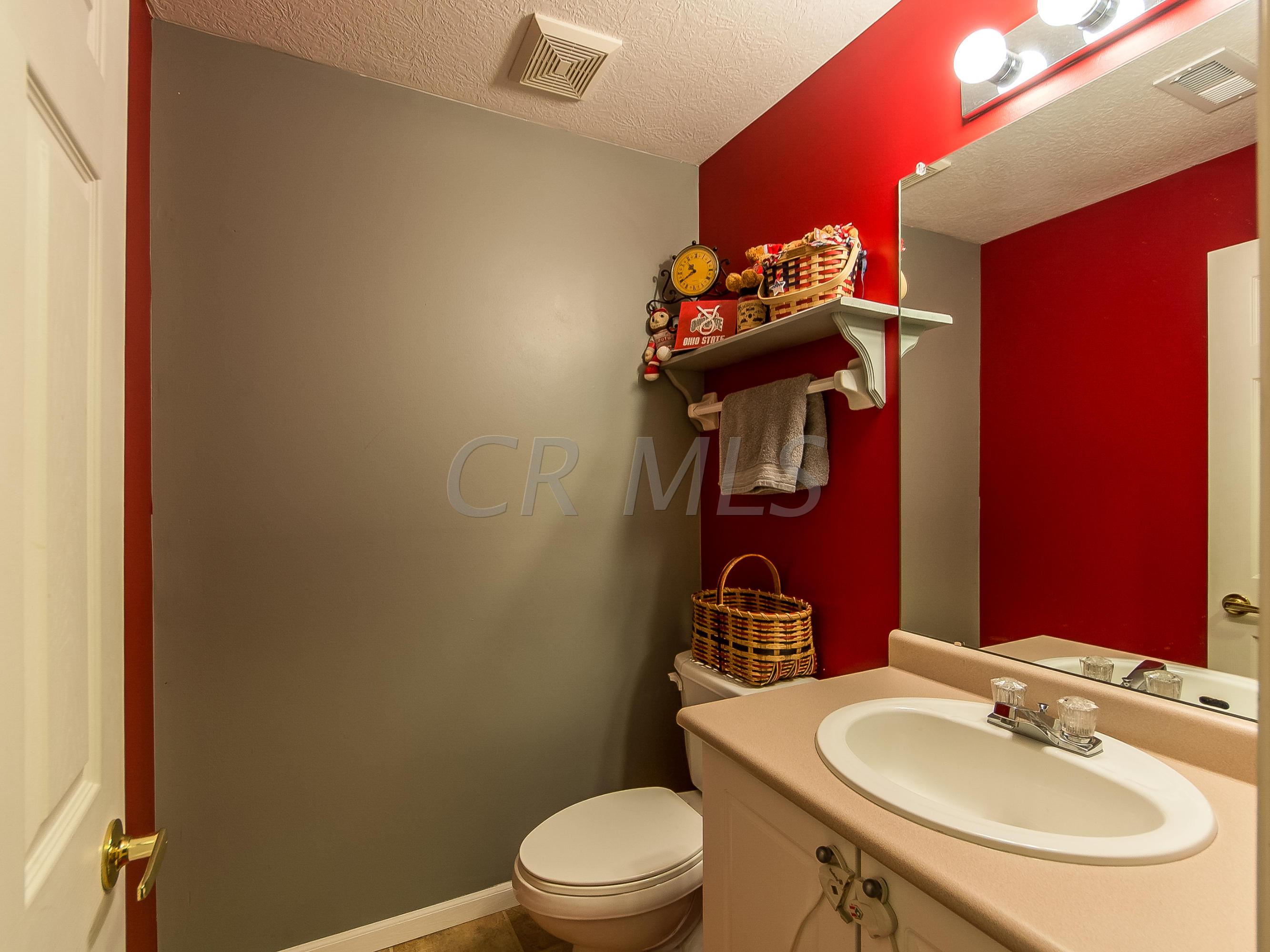 255 Brueghel Road Blacklick, OH 43004 - Photo 18 of 24