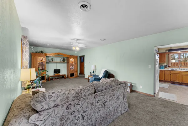 $210,000 | 303 Jefferson Street, New Boston, IL 61272