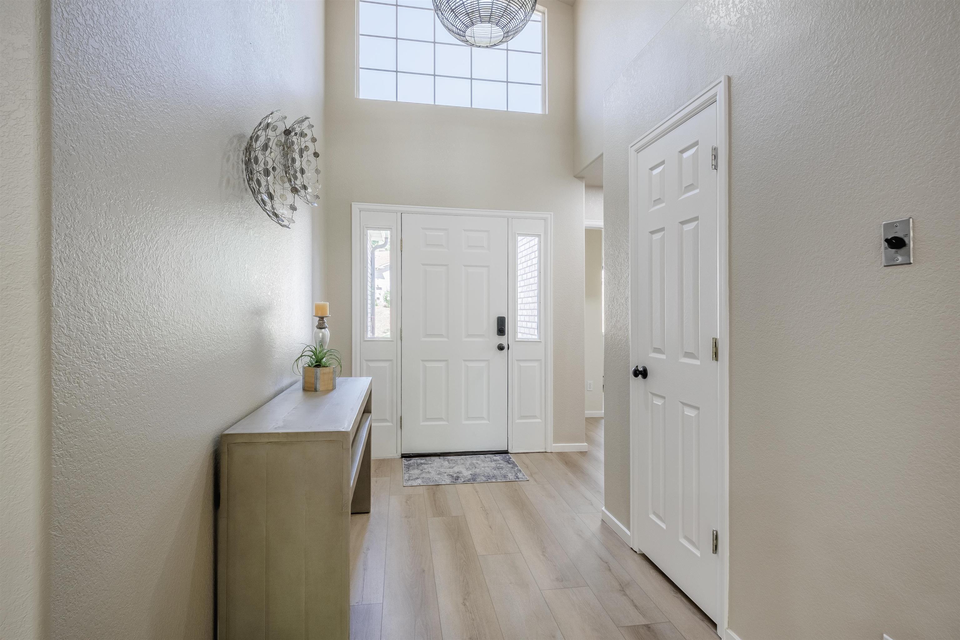 528 Park Ridge Court Grand Junction, CO 81507 - Photo 3 of 42