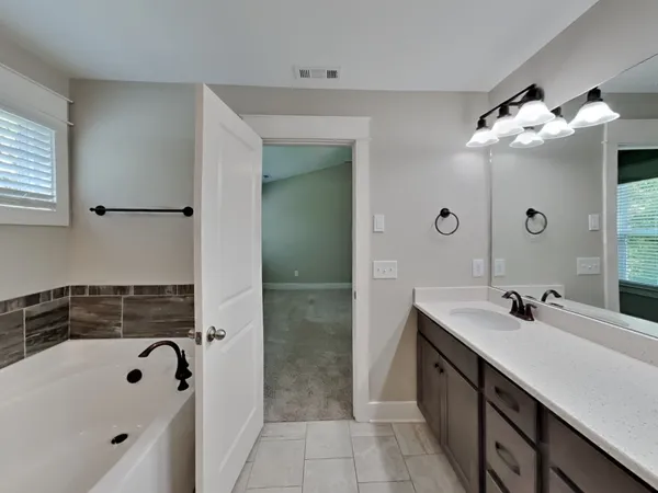 $2,379 | 1406 Cotillion Drive, Murfreesboro, TN 37128