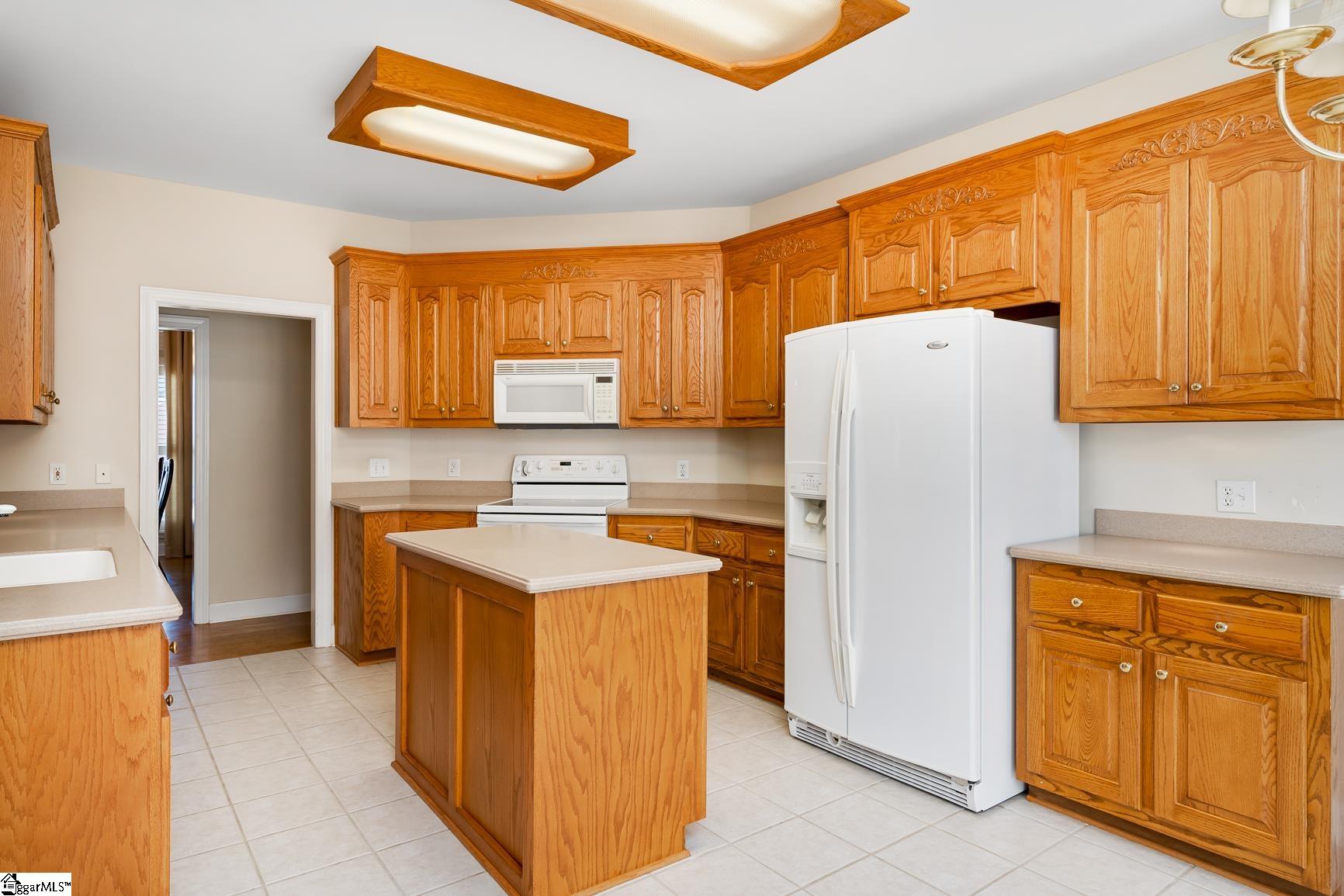 502 Spring Point Court Simpsonville, SC 29681 - Photo 12 of 33 Gallery Image 12