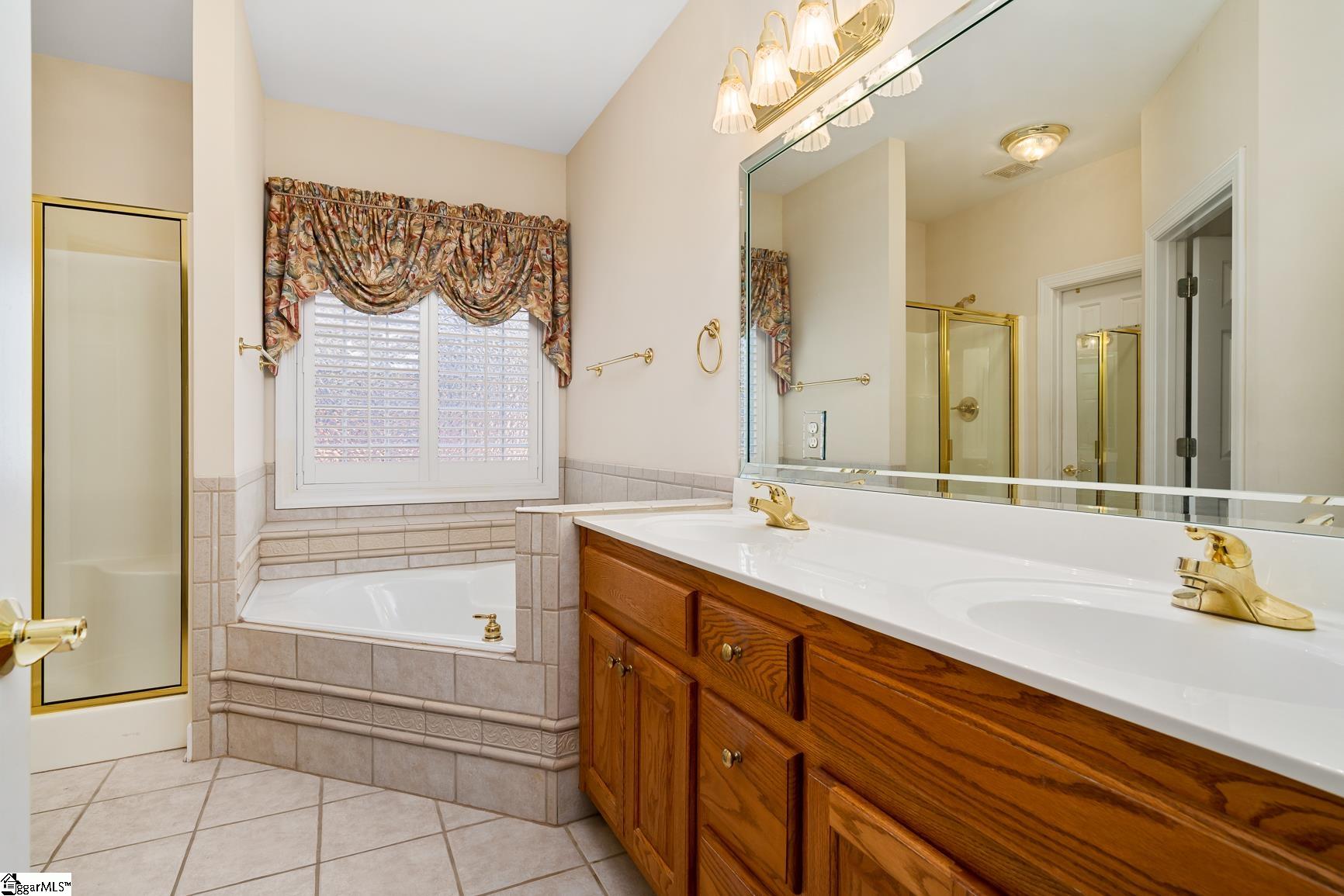 502 Spring Point Court Simpsonville, SC 29681 - Photo 16 of 33 Gallery Image 16